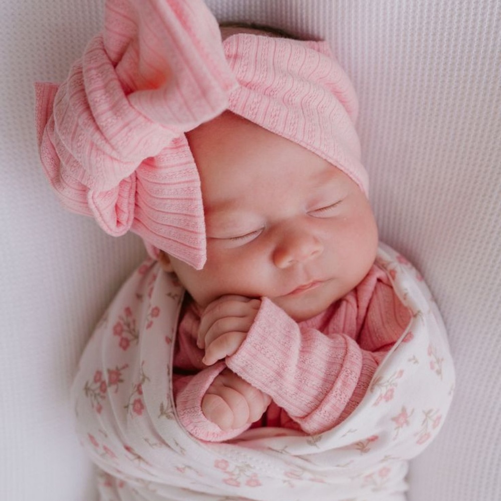 Little & Fern Oversized Topknot | Peony Rib Pointelle